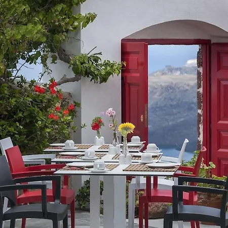 Aigialos Luxury Traditional Settlement Hotel Firá