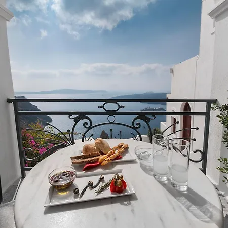 Aigialos Luxury Traditional Settlement 5* Firá