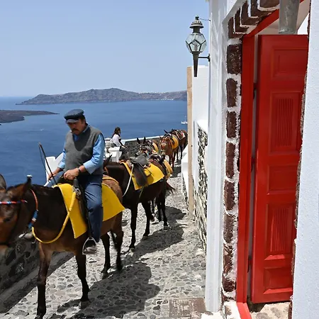 Hotel Aigialos Luxury Traditional Settlement Firá