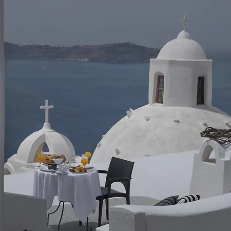 Aigialos Luxury Traditional Settlement ホテル サントリーニ