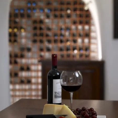 Aigialos Luxury Traditional Settlement Hotel Fira (Santorini)