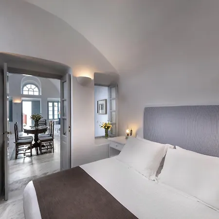 Aigialos Luxury Traditional Settlement Fira (Santorini)