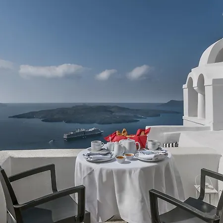 Aigialos Luxury Traditional Settlement Hotel Firá