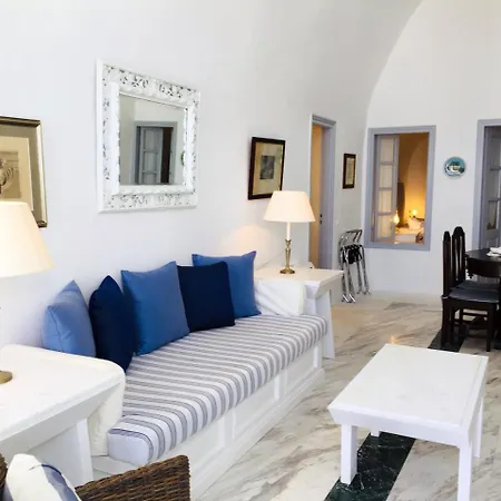 Hotel Aigialos Luxury Traditional Settlement Firá