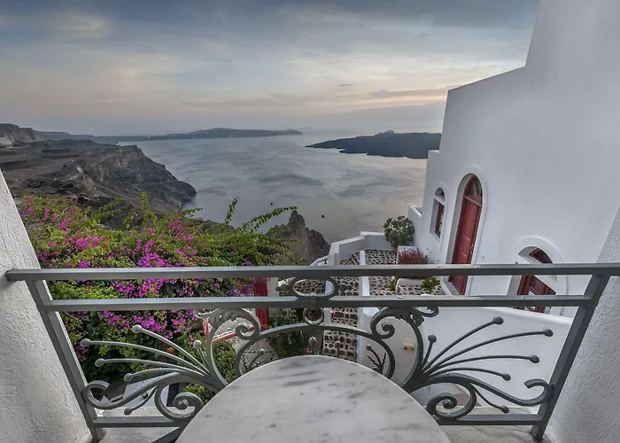 Aigialos Luxury Traditional Settlement Hotel 5*