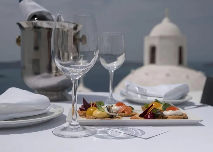 Aigialos Luxury Traditional Settlement Fira (Santorini)