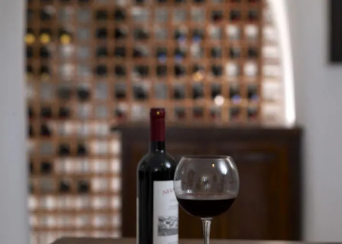 Aigialos Luxury Traditional Settlement Hotel Fira (Santorini)