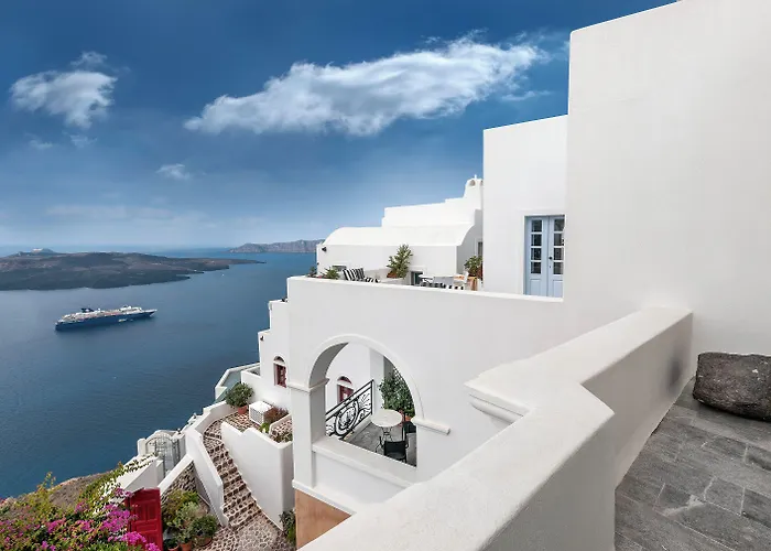 Aigialos Luxury Traditional Settlement Fira (Santorini)