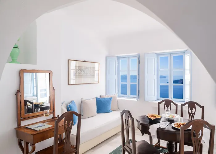 Aigialos Luxury Traditional Settlement Fira (Santorini)