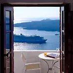 Aigialos Luxury Traditional Settlement Fira (Santorini)