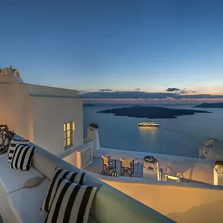 Aigialos Luxury Traditional Settlement Fira (Santorini)