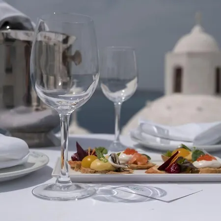 Aigialos Luxury Traditional Settlement Fira (Santorini)