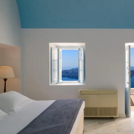 Aigialos Luxury Traditional Settlement Hotel Fira (Santorini)