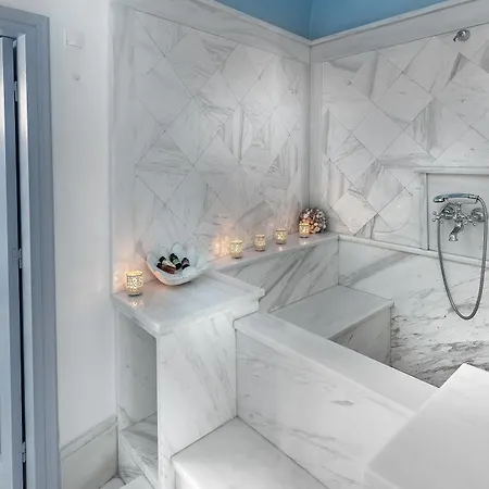 Ξενοδοχείο Aigialos Luxury Traditional Settlement 5*