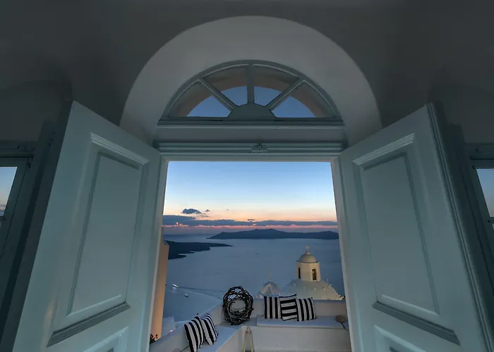 Otel Aigialos Luxury Traditional Settlement 5*