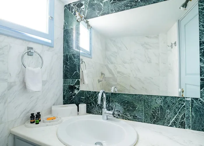 Aigialos Luxury Traditional Settlement Hotel 5*