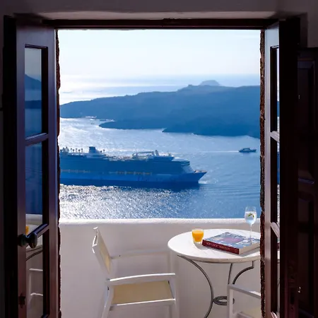 Aigialos Luxury Traditional Settlement Fira (Santorini)